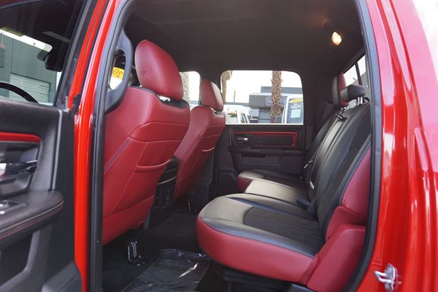2017 Ram 1500 REBEL, 4X4, PREMIUM WHEELS, RUNNING BOARDS, LEATHER SEATS - 23064061 - 16