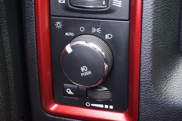 2017 Ram 1500 REBEL, 4X4, PREMIUM WHEELS, RUNNING BOARDS, LEATHER SEATS - 23064061 - 22