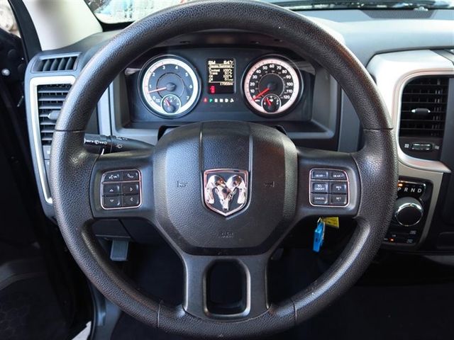 2017 Ram 1500 SLT 4x4 Quad Cab 6'4" Box - 16977721 - 28