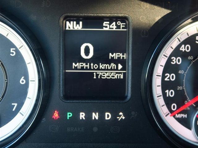 2017 Ram 1500 SLT 4x4 Quad Cab 6'4" Box - 16977721 - 5