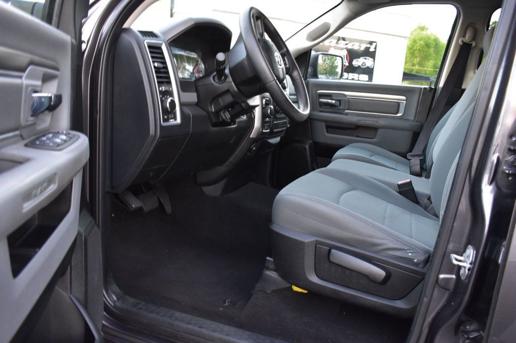 2017 Ram 1500 SLT 4x4 Quad Cab 6'4" Box - 22928316 - 14