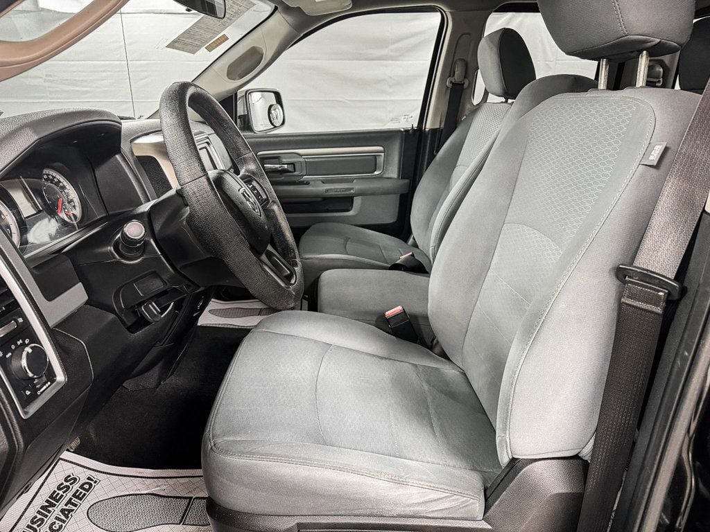 2017 Ram 1500 SLT QUAD CAB 4WD - 22768704 - 6