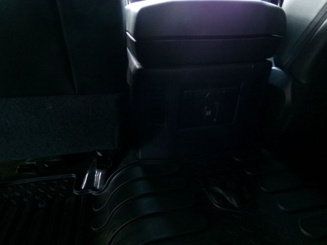 2017 Ram 1500 Sport 4x4 Crew Cab 5'7" Box - 23024778 - 13