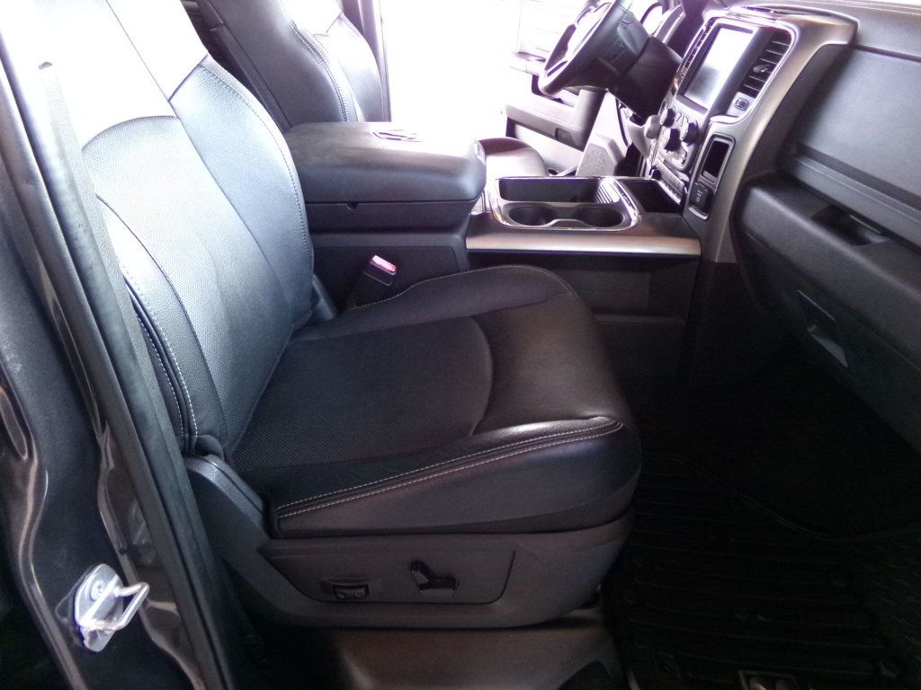2017 Ram 1500 Sport 4x4 Crew Cab 5'7" Box - 23024778 - 15