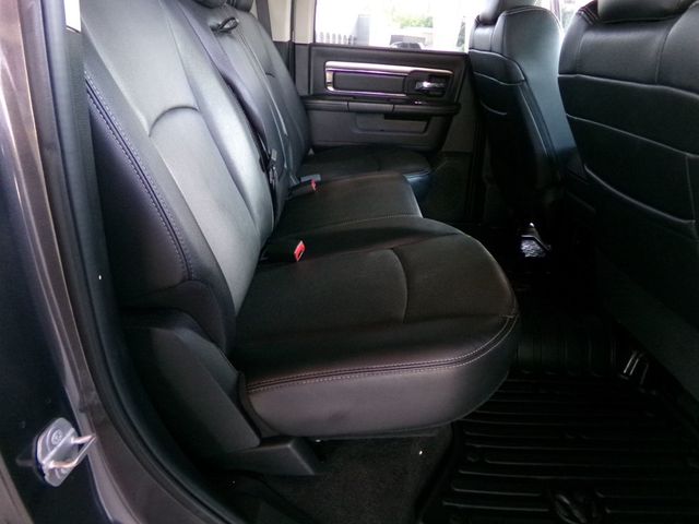 2017 Ram 1500 Sport 4x4 Crew Cab 5'7" Box - 23024778 - 18
