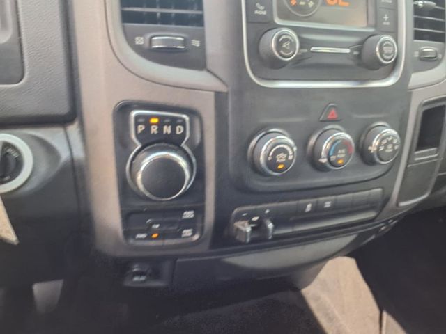 2017 Ram 1500 ST - 22924974 - 14