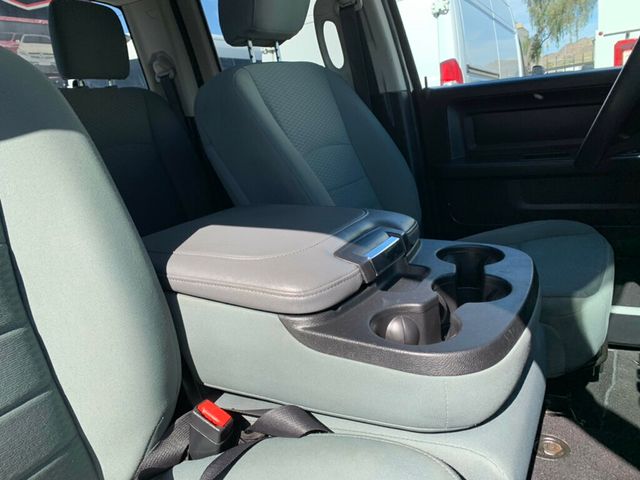 2017 Ram 1500 Tradesman 4x2 Quad Cab 6'4" Box - 23027157 - 24