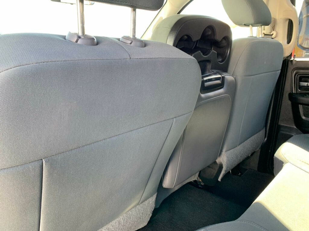 2017 Ram 1500 Tradesman 4x2 Quad Cab 6'4" Box - 23027157 - 27