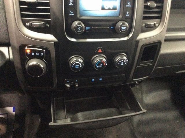 2017 Ram 1500 Tradesman 4x2 Quad Cab 6'4" Box - 22769391 - 16