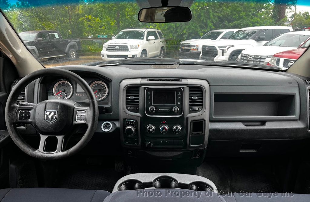 2017 Ram 1500 Tradesman 4x4 Crew Cab 5'7" Box - 23052745 - 13