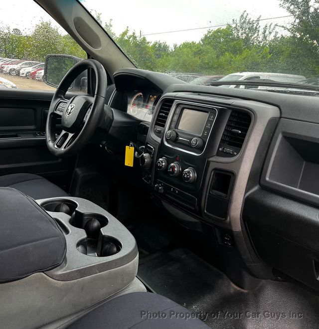 2017 Ram 1500 Tradesman 4x4 Crew Cab 5'7" Box - 23052745 - 28
