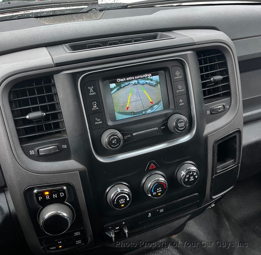 2017 Ram 1500 Tradesman 4x4 Crew Cab 5'7" Box - 23052745 - 32