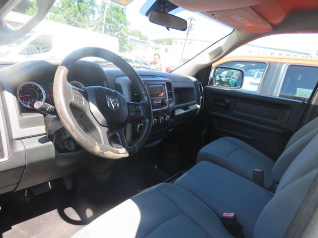 2017 Ram 1500 Tradesman 4x4 Crew Cab 6'4" Box - 23073891 - 7