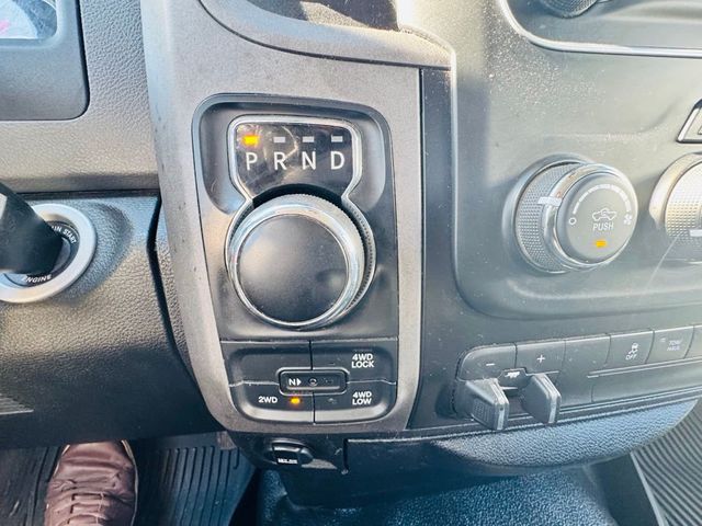 2017 Ram 1500 Tradesman 4x4 Quad Cab 6'4" Box - 23013411 - 14
