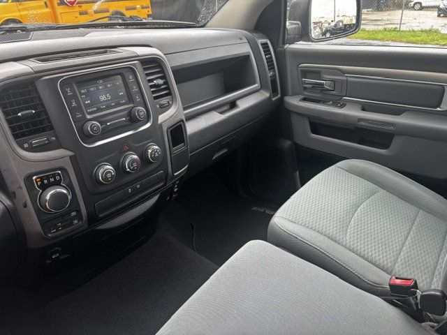 2017 Ram 1500 Tradesman 4x4 Regular Cab 8' Box - 23089818 - 17