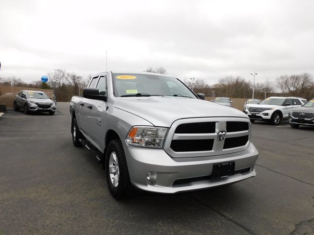 2017 Ram 1500 Tradesman/Express Quad Cab 4x4  - 22336478 - 4