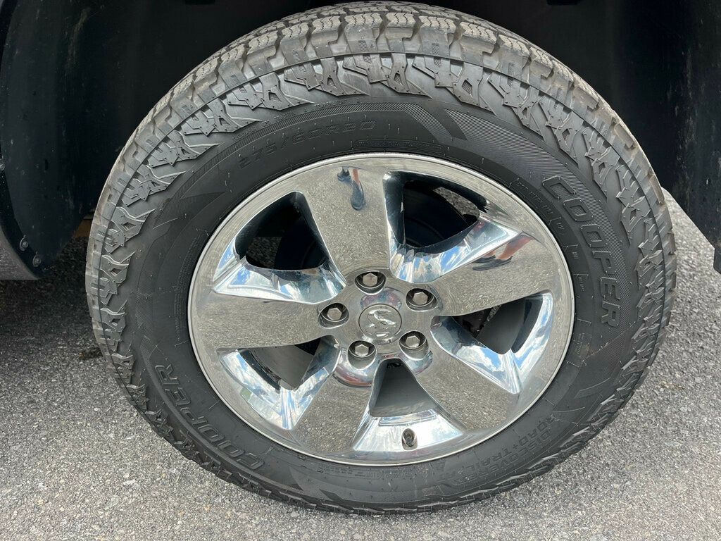 2017 Ram 1500 Well Equipped Big Horn Crew Cab 4x4 - 23032171 - 12