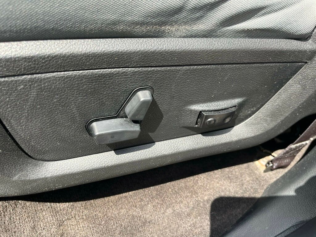 2017 Ram 1500 Well Equipped Big Horn Crew Cab 4x4 - 23032171 - 41