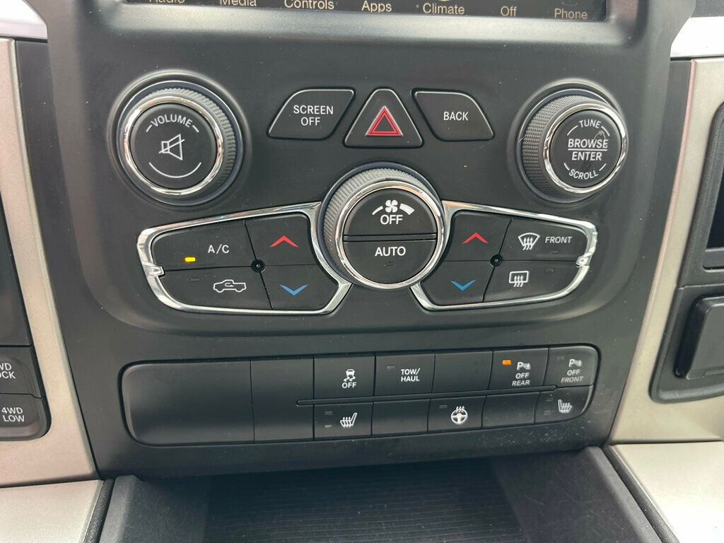 2017 Ram 1500 Well Equipped Big Horn Crew Cab 4x4 - 23032171 - 43