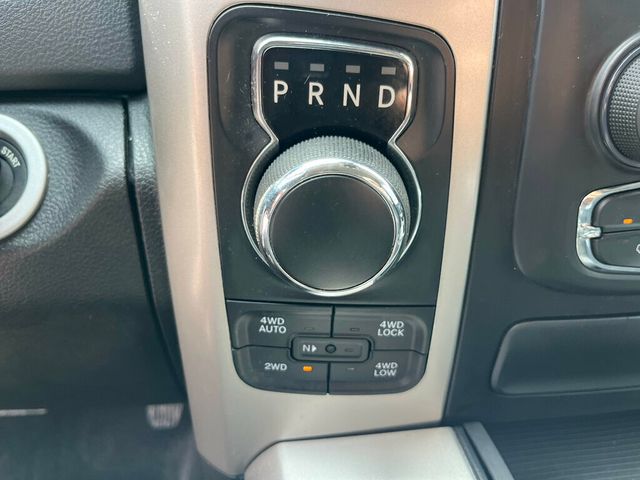 2017 Ram 1500 Well Equipped Big Horn Crew Cab 4x4 - 23032171 - 44