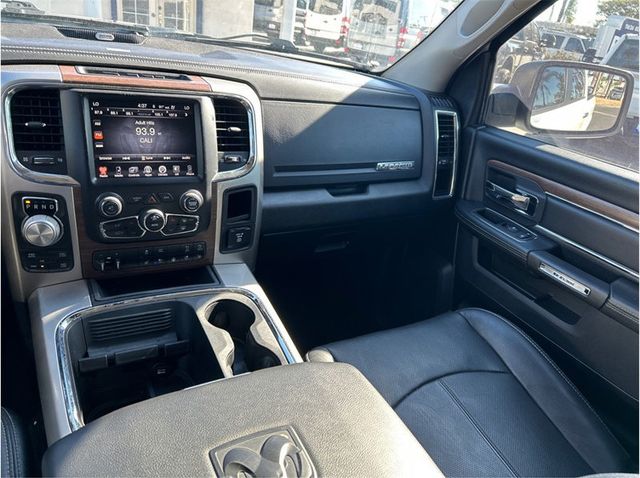 2017 Ram 1500 Crew Cab LARAMIE 4X4 ECO DIESEL BACK UP CAM CLEAN - 23078582 - 25