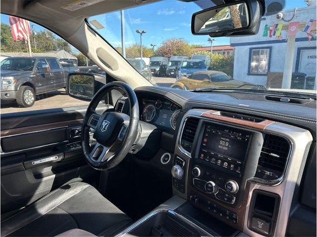 2017 Ram 1500 Crew Cab LARAMIE 4X4 ECO DIESEL BACK UP CAM CLEAN - 23078582 - 30