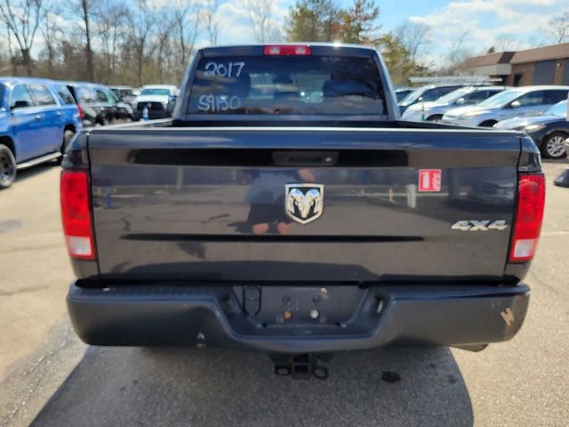 2017 Ram 1500 Quad Cab Tradesman Pickup 4D 6 1/3 ft - 23031811 - 10