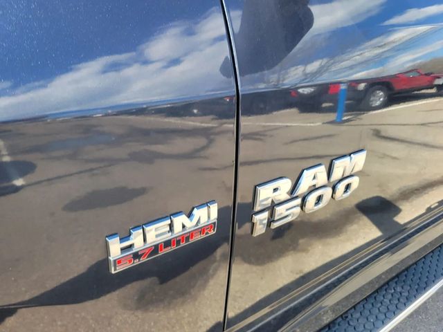 2017 Ram 1500 Quad Cab Tradesman Pickup 4D 6 1/3 ft - 23031811 - 15