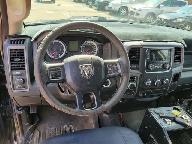 2017 Ram 1500 Quad Cab Tradesman Pickup 4D 6 1/3 ft - 23031811 - 5