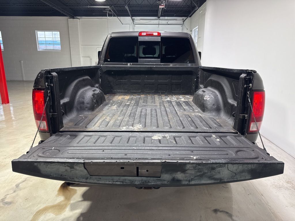 2017 Ram 2500 Big Horn 4x4 Mega Cab 6'4" Box - 22979078 - 44