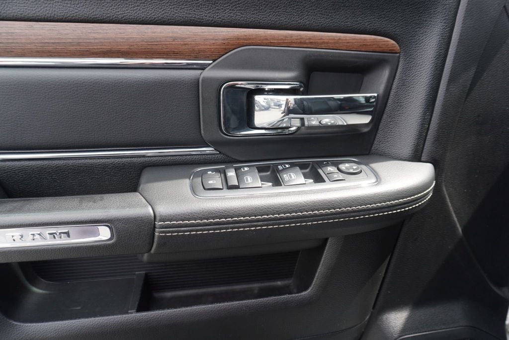 2017 Ram 2500 LARAMIE - 23014412 - 24