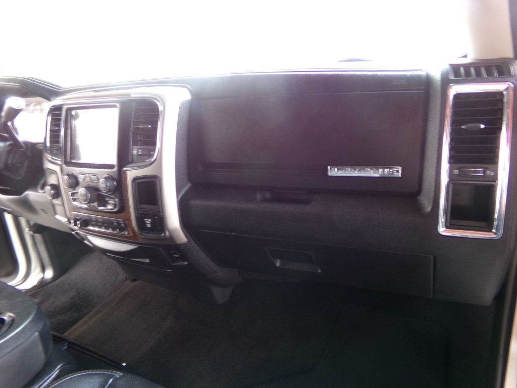 2017 Ram 2500 Laramie photo 11