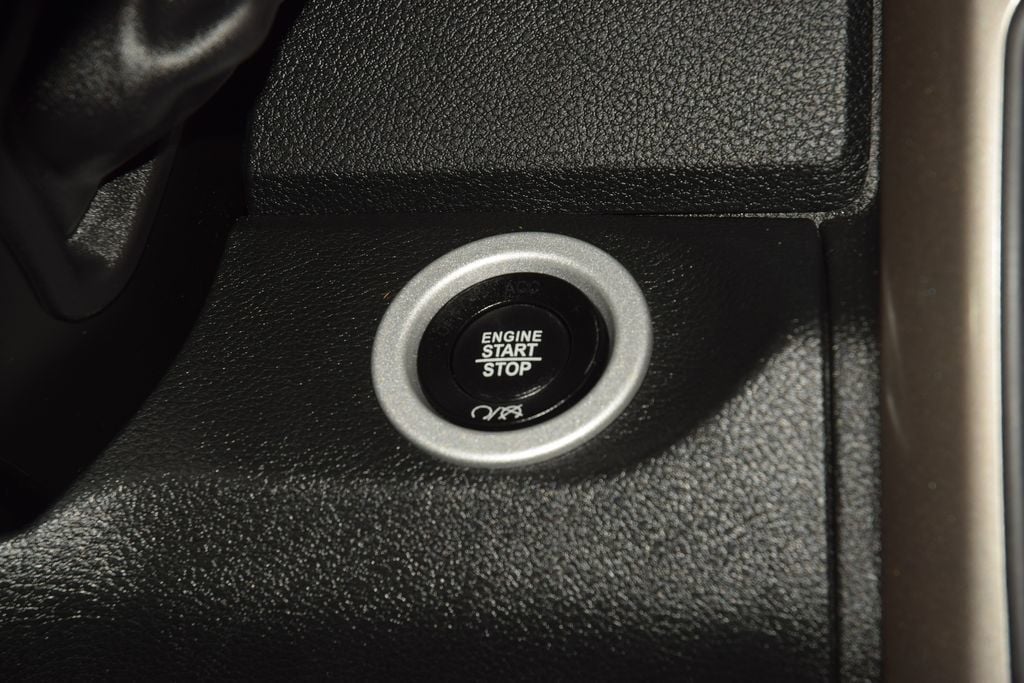 2017 Ram 2500 Laramie Sport  - 22992210 - 28