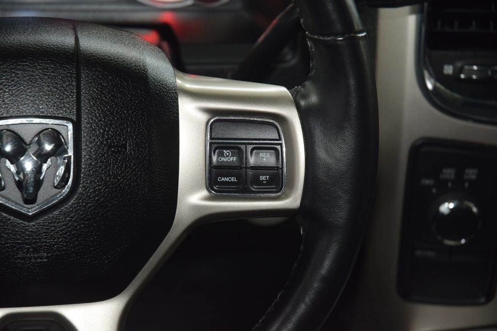 2017 Ram 2500 Laramie Sport  - 22992210 - 32