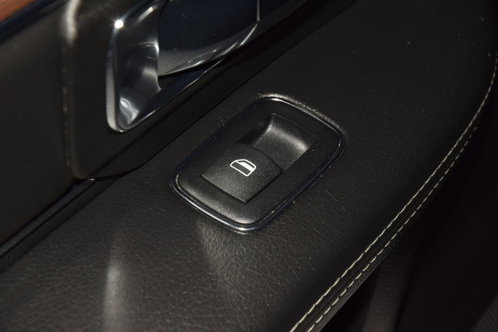 2017 Ram 2500 Laramie Sport  - 22992210 - 38