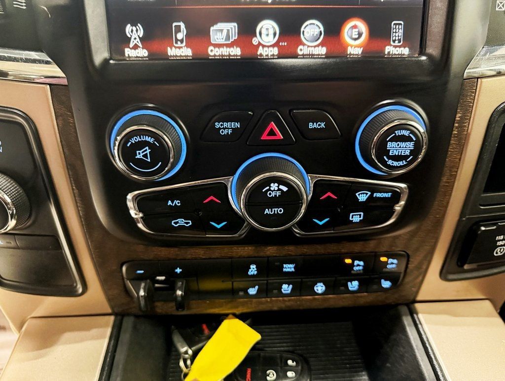 2017 Ram 2500 Longhorn 4x4 Crew Cab 6'4" Box - 22933046 - 30