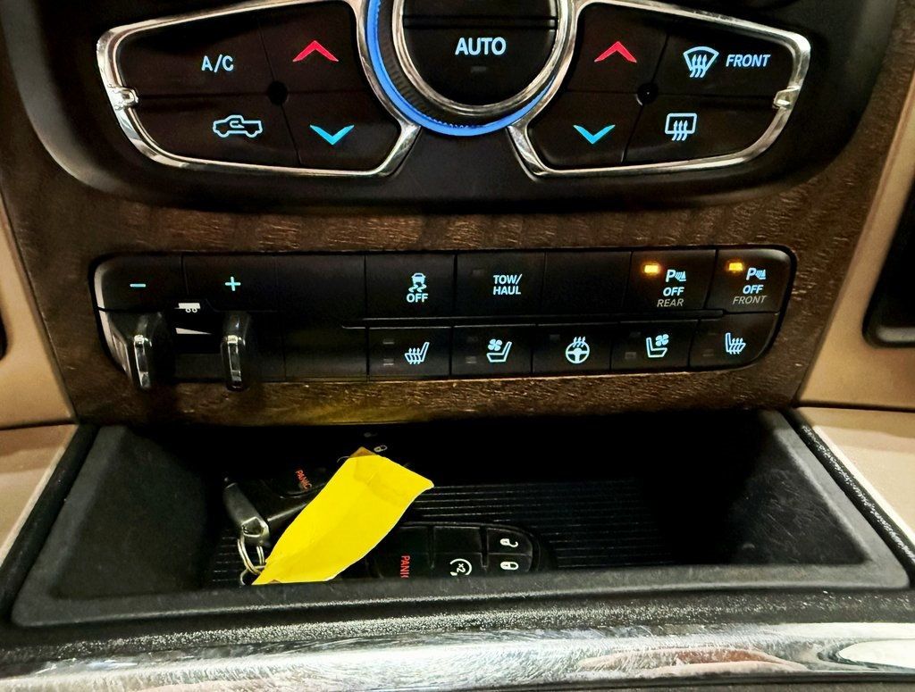 2017 Ram 2500 Longhorn 4x4 Crew Cab 6'4" Box - 22933046 - 33