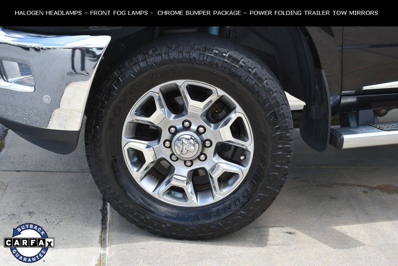 2017 Ram 2500 Laramie Longhorn photo 3