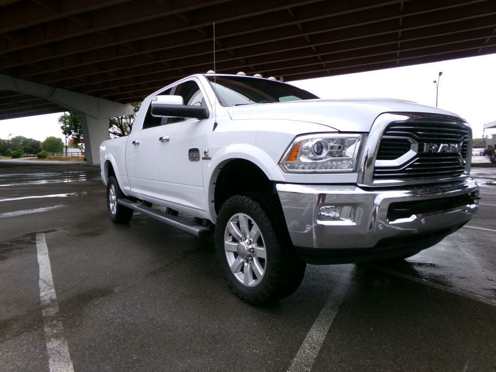 2017 Ram 2500 Longhorn photo 4