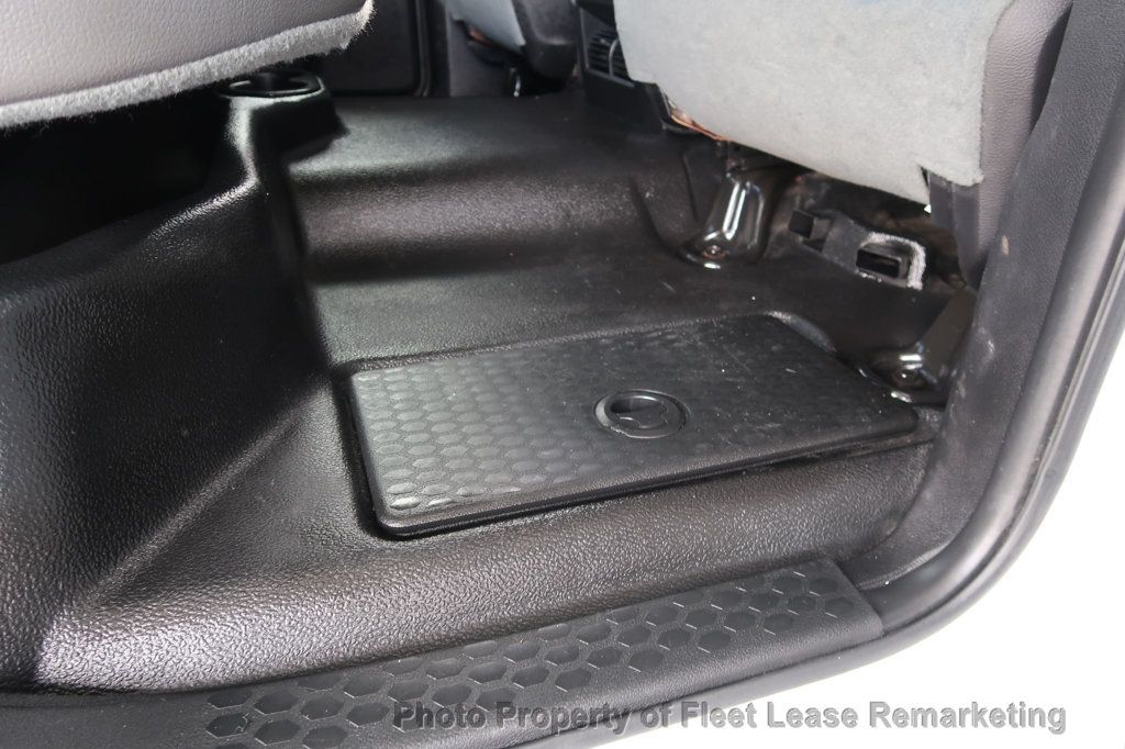 2017 Ram 2500 Ram 2500 2WD Crew Cab Utility  - 22879862 - 21