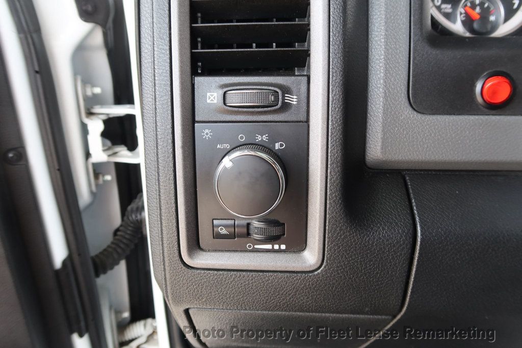 2017 Ram 2500 Ram 2500 2WD Crew Cab Utility  - 22879862 - 37