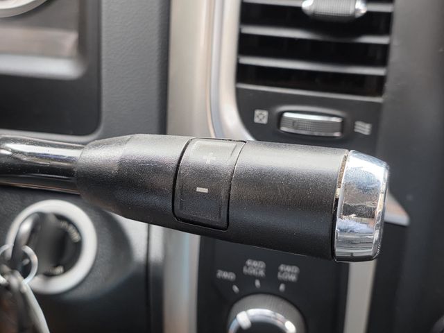 2017 Ram 2500 SLT 4x4 Crew Cab 6'4" Box - 22993320 - 17