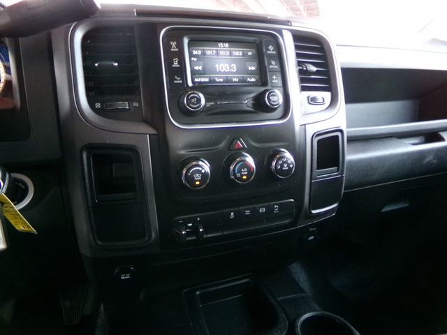 2017 Ram 2500 Tradesman 4x4 Crew Cab 6'4" Box - 23000137 - 11