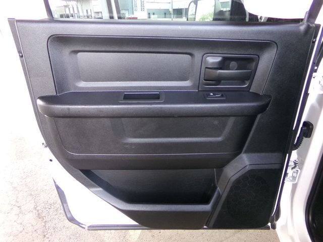 2017 Ram 2500 Tradesman 4x4 Crew Cab 6'4" Box - 23000137 - 12