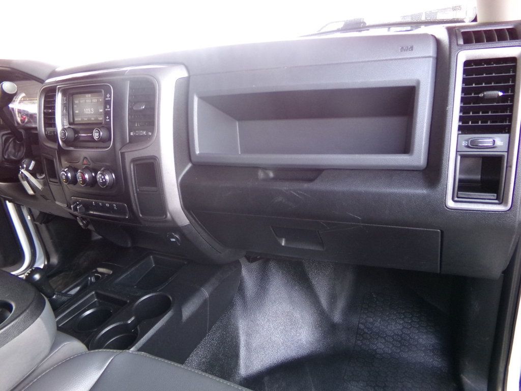 2017 Ram 2500 Tradesman 4x4 Crew Cab 6'4" Box - 23000137 - 16