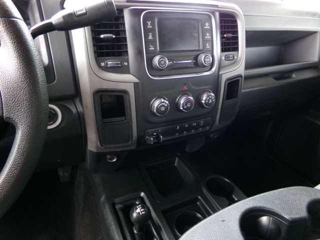 2017 Ram 2500 Tradesman 4x4 Crew Cab 6'4" Box - 23022038 - 10