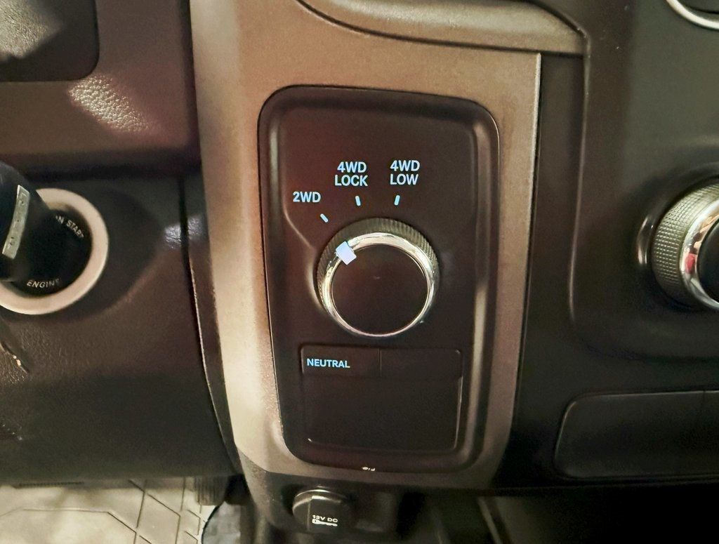 2017 Ram 2500 Tradesman 4x4 Reg Cab 8' Box - 22897467 - 16