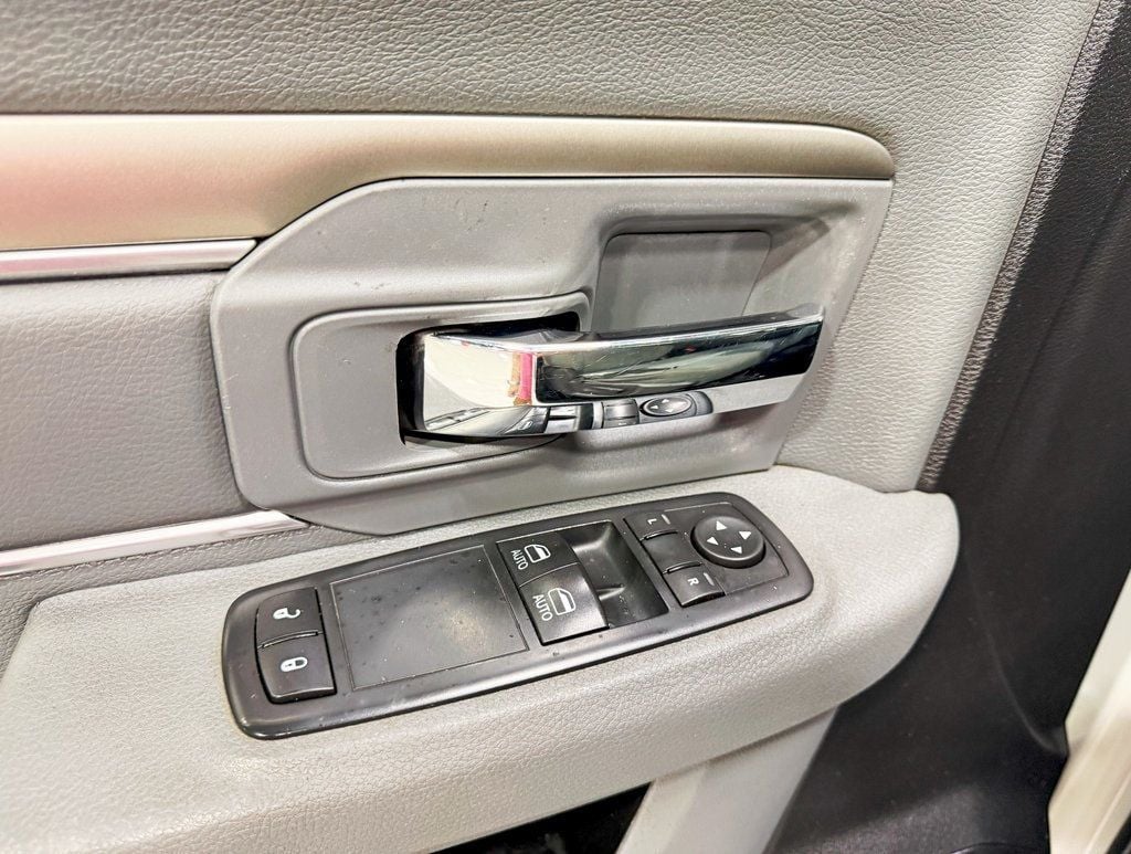 2017 Ram 2500 Tradesman 4x4 Reg Cab 8' Box - 22897467 - 22