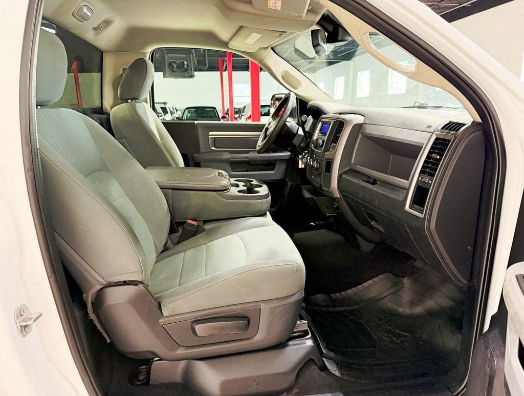 2017 Ram 2500 Tradesman 4x4 Reg Cab 8' Box - 22897467 - 24