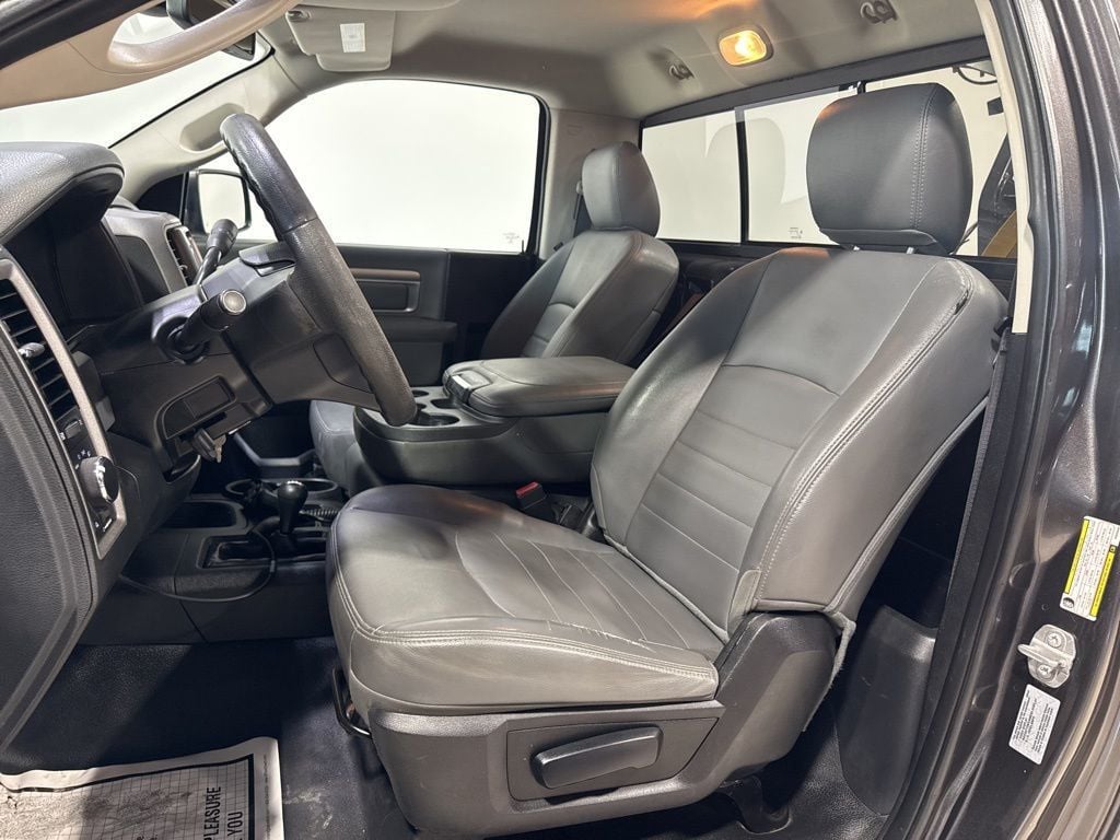 2017 Ram 2500 Tradesman 4x4 Reg Cab 8' Box - 23009310 - 21